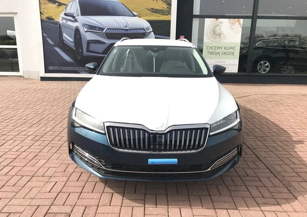 Skoda Superb cena 182000 przebieg: 5, rok produkcji 2024 z Koszalin małe 37